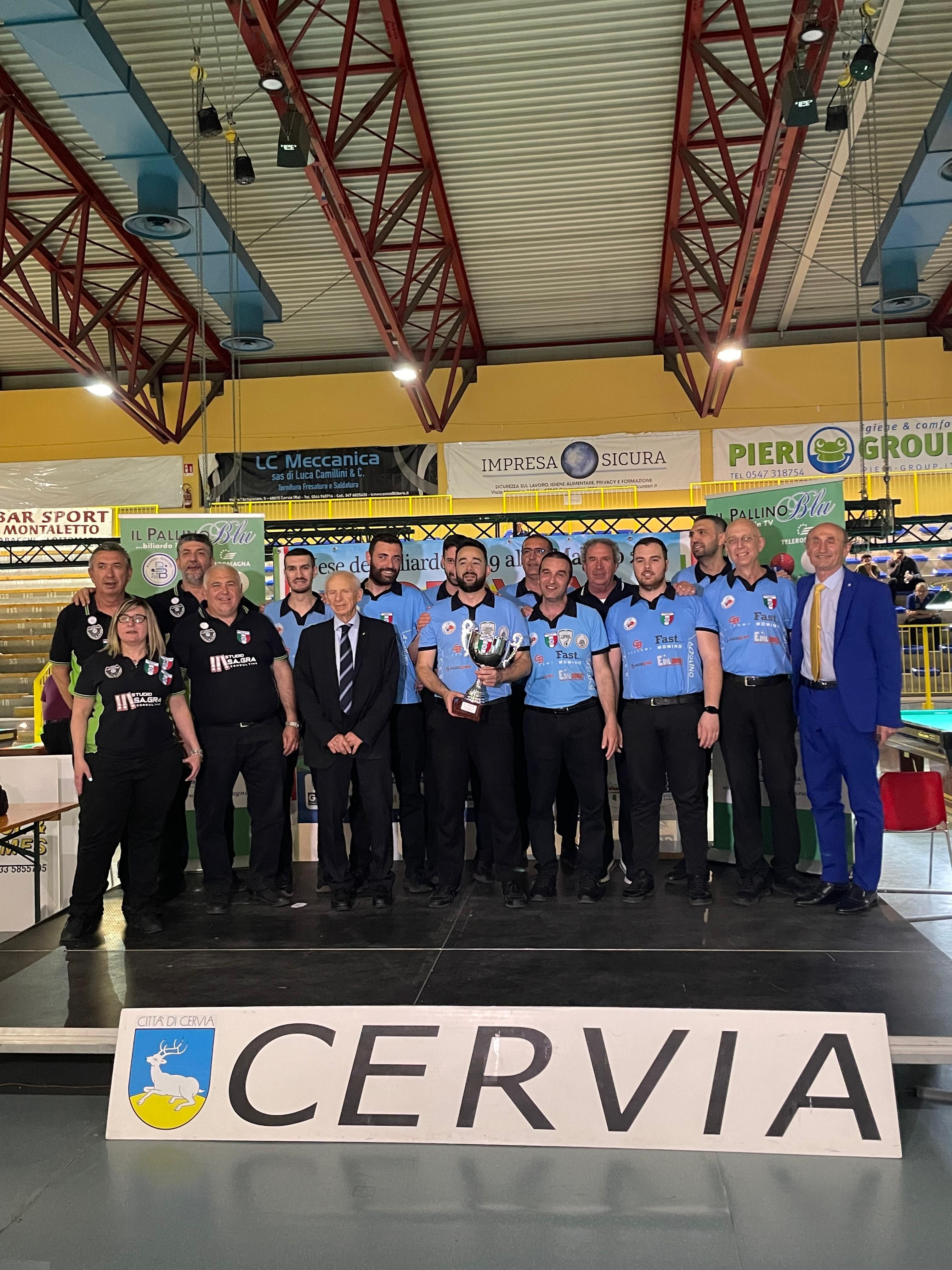 Tutyi i campioni a squadre 