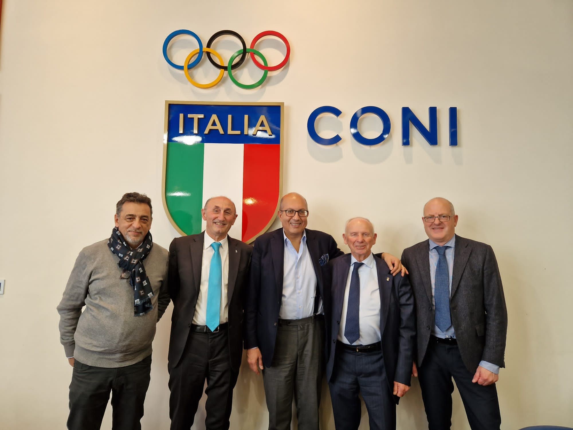 da sin. Maurizio Caminiti, Loris De Cesari, Dr. Andrea Mancino, Luciano Naldi  e Giorgio Pizzolato