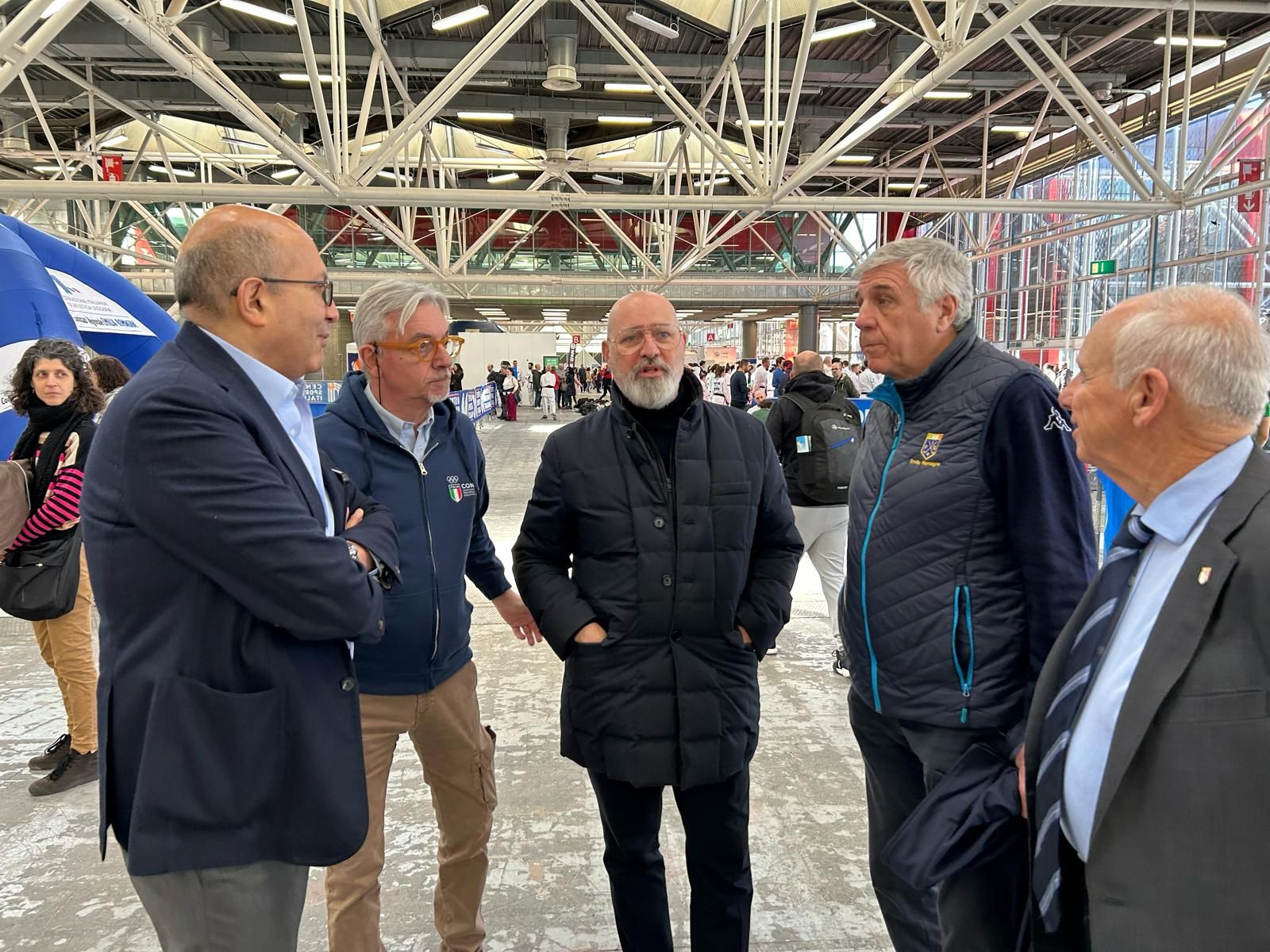 Il governatore Stefano Bonaccini col presidente federale Andrea Mancino, il presidente regionale Luciano Naldi ed il presidente coni Andrea Dondi
