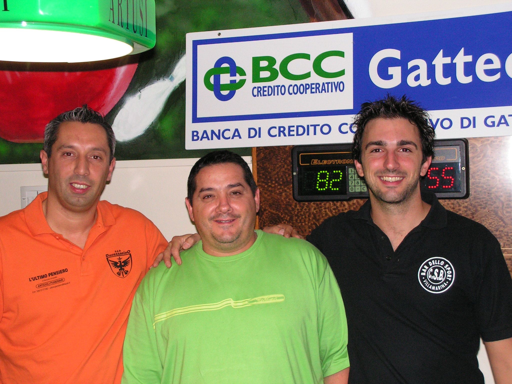 I finalisti col barista Massimo