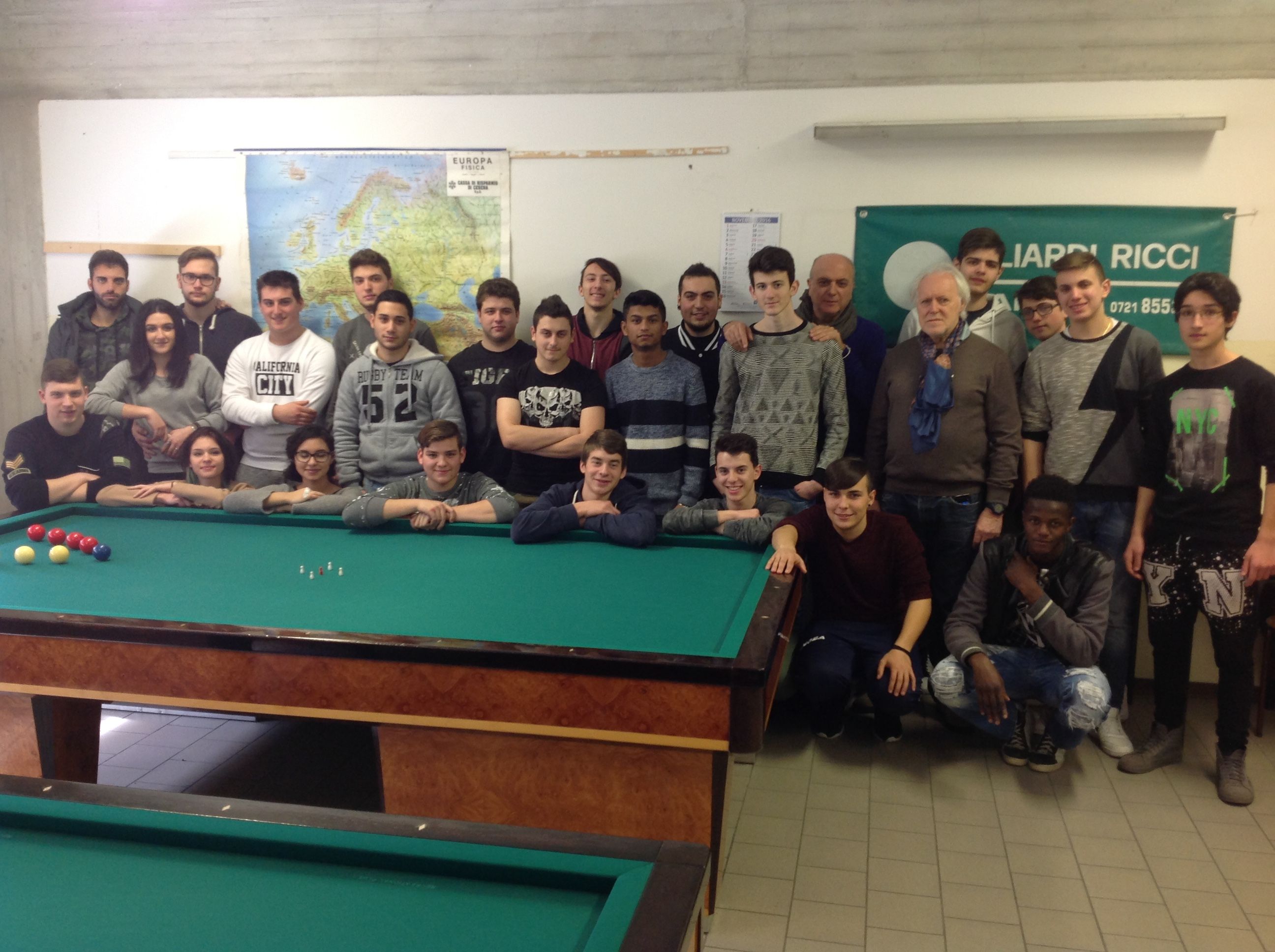 Gli studenti dell'Istituto U. Comandini